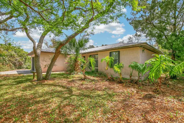 355 Biscayne Ave, St Augustine, FL 32080