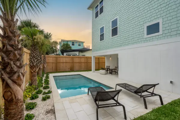 9 13th St, St Augustine, FL 32080