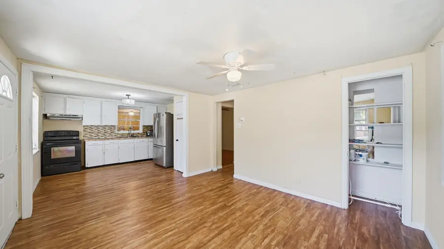 5822 Tampico Rd, Jacksonville, FL 32244 - #2