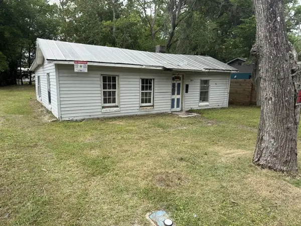 241 Aiken St, St Augustine, FL 32084