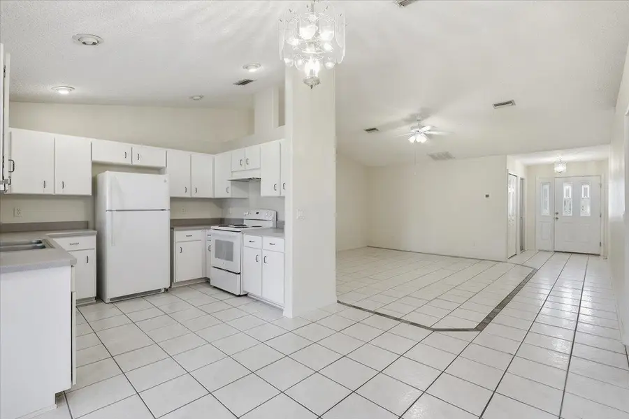 4 Pony Lane, Palm Coast, FL 32164 - #3