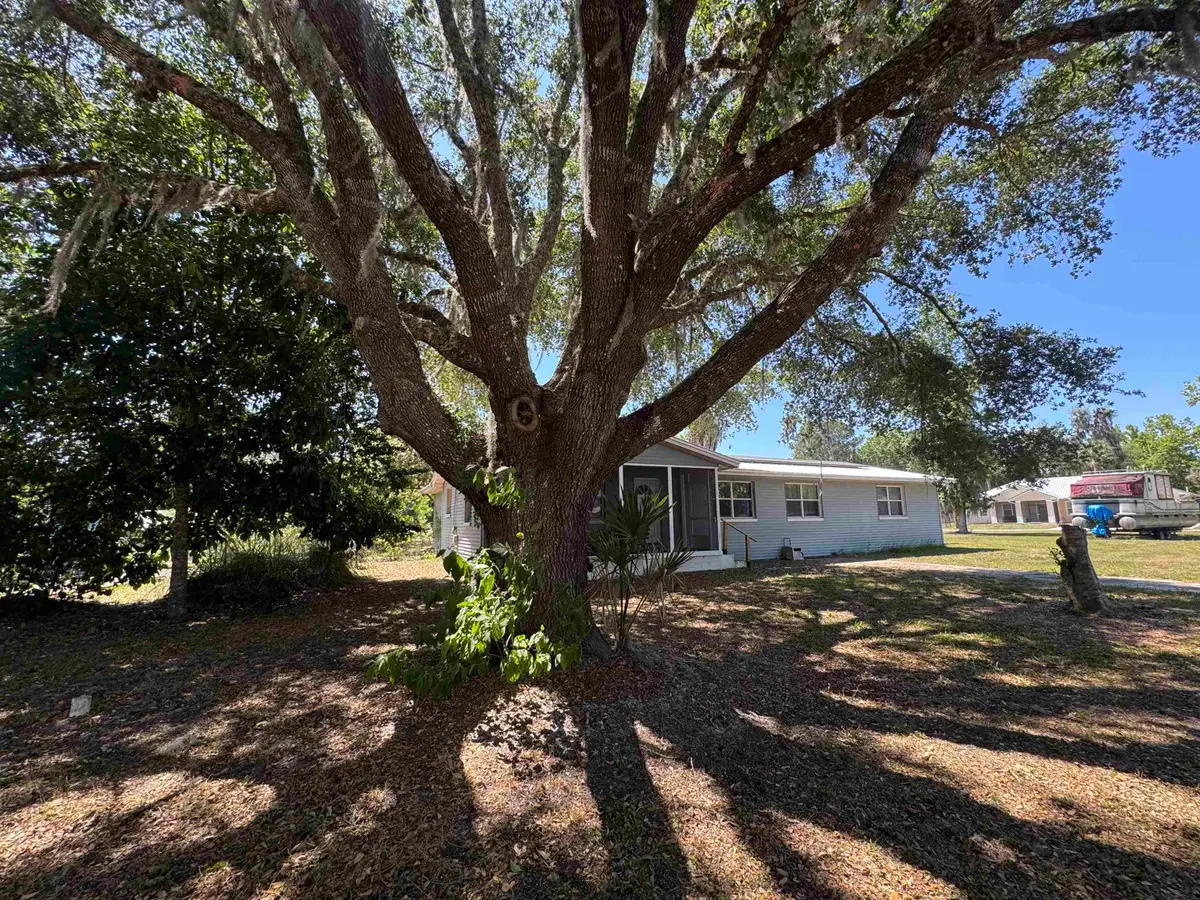 103 Bass Ave, Satsuma, FL 32189 - #1