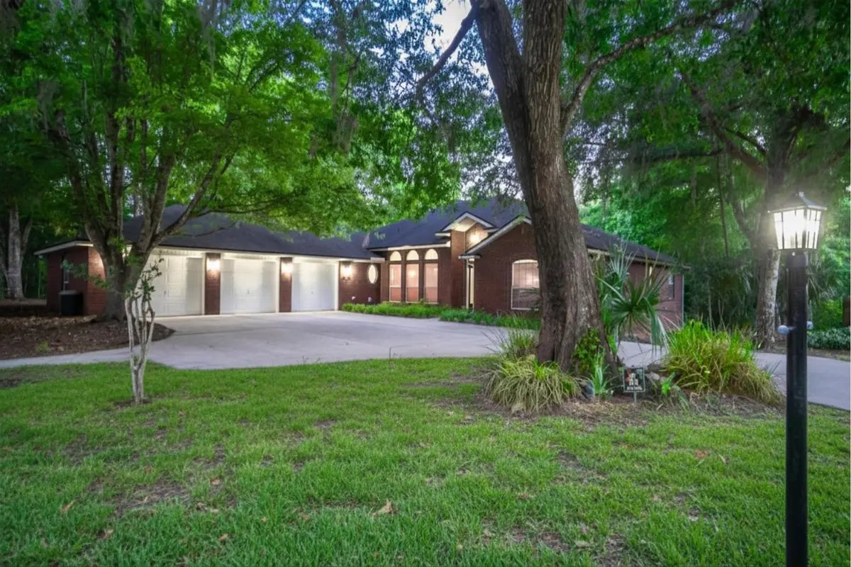 3625 Asbury Trace Dr, Green Cove Springs, FL 32043 - #1