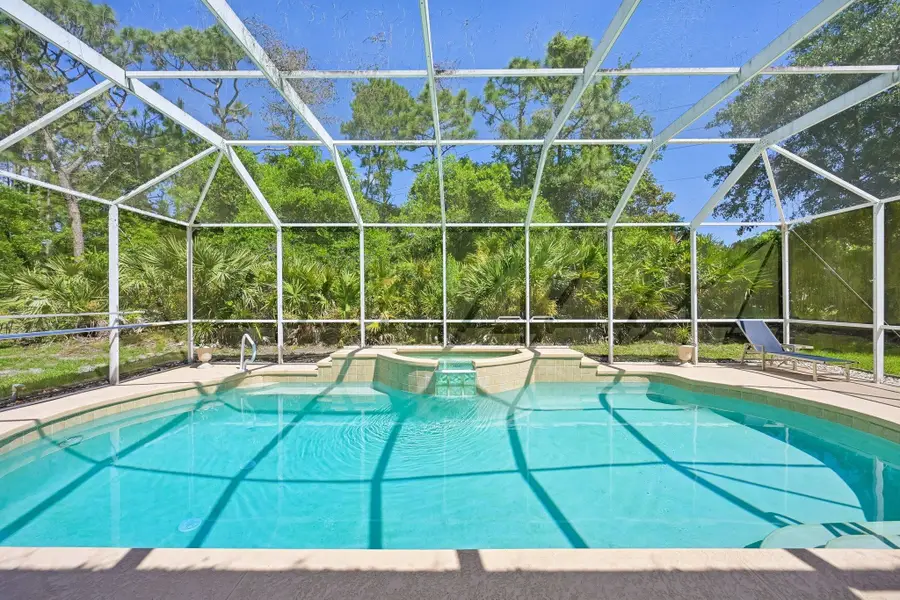 546 Sevilla Dr, Saint Augustine, FL 32086 - #2