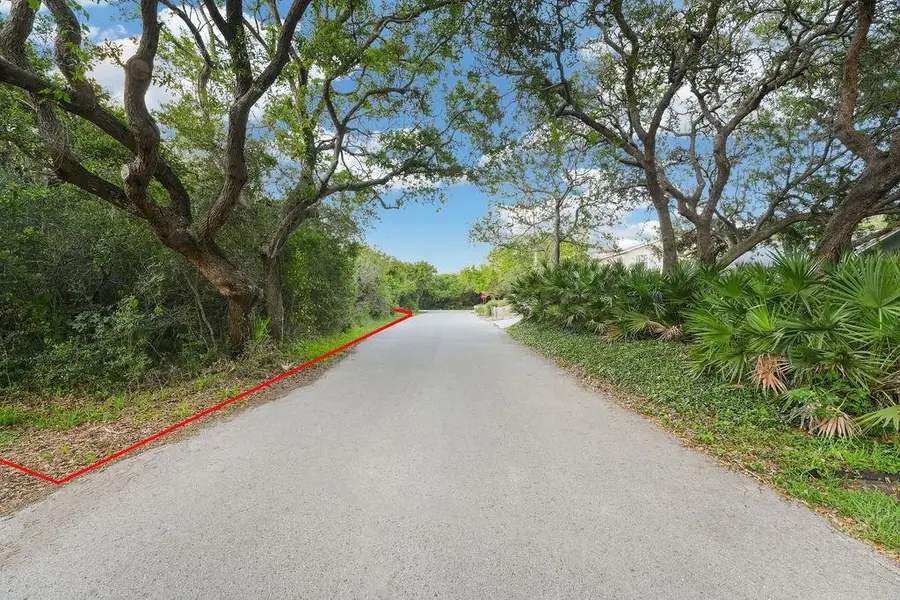 208 Fourth St, Saint Augustine, FL 32084 - #2