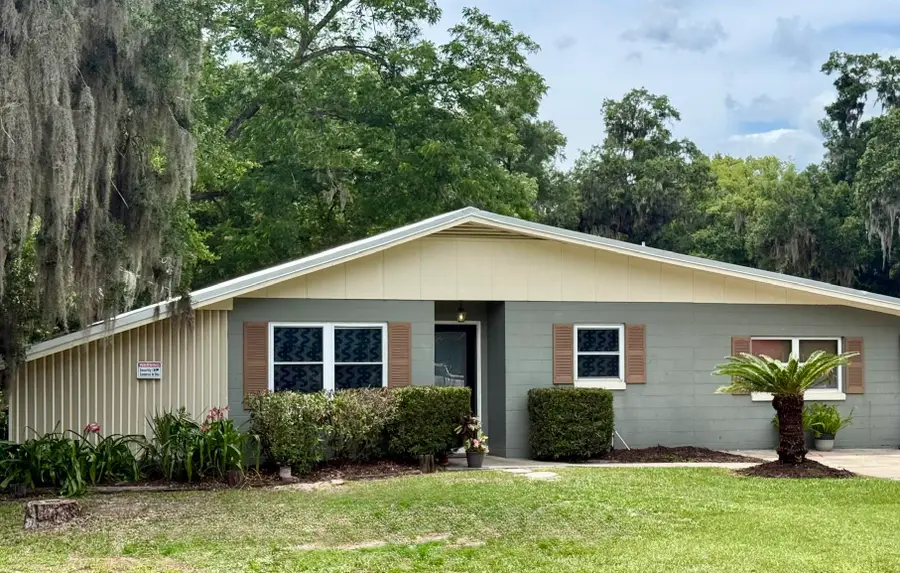 300 Westover Circle, Palatka, FL 32177 - #2
