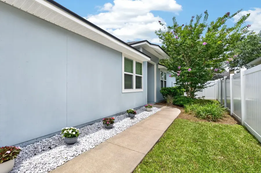 84 Monroe Ave, Saint Augustine, FL 32086 - #2