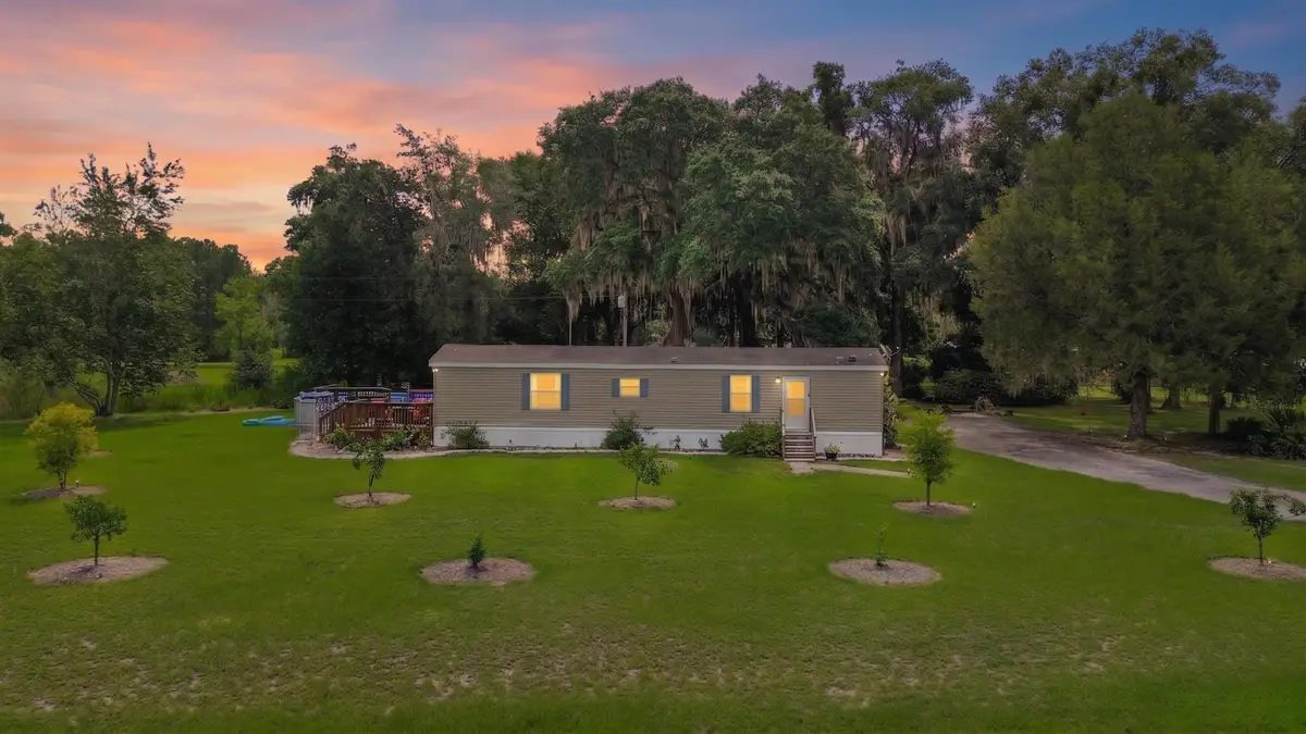 110 Fleming Ave, Satsuma, FL 32189 - #1