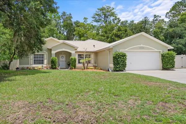 4024 Red Pine Ln, St Augustine, FL 32086