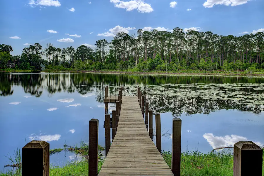 216 Lake Como Dr, Pomona Park, FL 32181 - #2