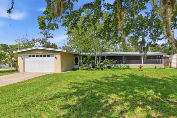 1927 Monteau Dr, Jacksonville, FL 32210