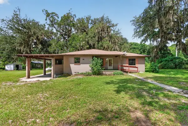 111 Easy Ln, Palatka, FL 32177