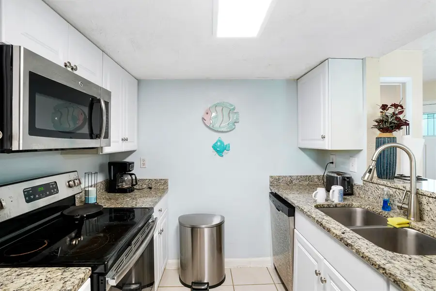 4003 Windjammer Ln, Saint Augustine, FL 32084 - #3