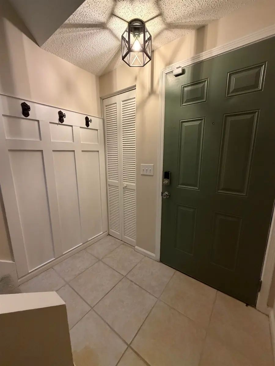 3801 Crown Point Rd #1235, Jacksonville, FL 32257 - #3