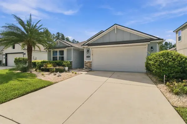 738 Shetland Dr, St Johns, FL 32259