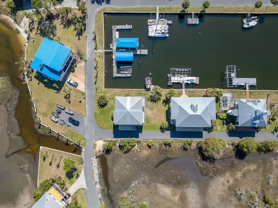 201 Harbour Point, Crawfordville, FL 32327 - #3