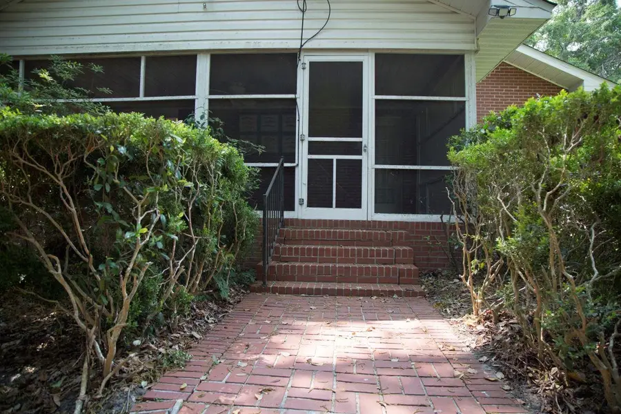 111 S Main Street, Havana, FL 32333 - #3