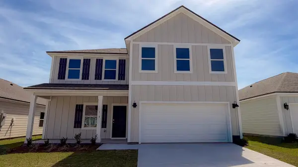 180 Needle Thrush Circle, Crawfordville, FL 32327