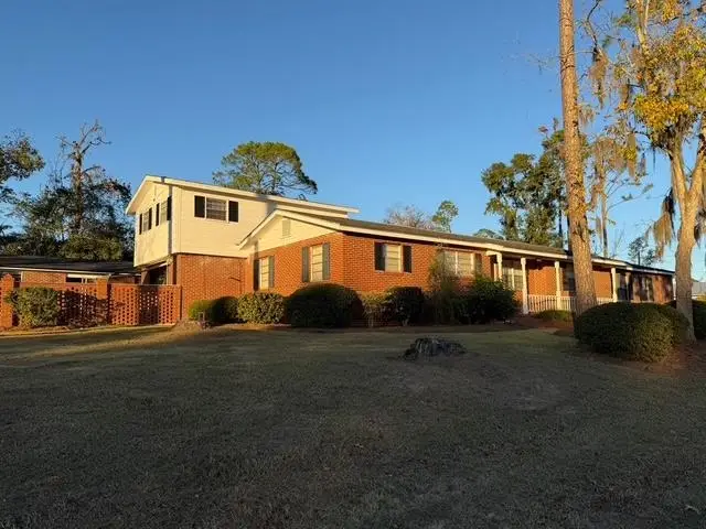 277 SE Woodlawn Street, Madison, FL 32340 - #3