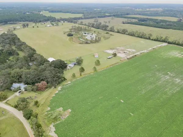 1048 NE Duval Pond Road, Madison, FL 32340