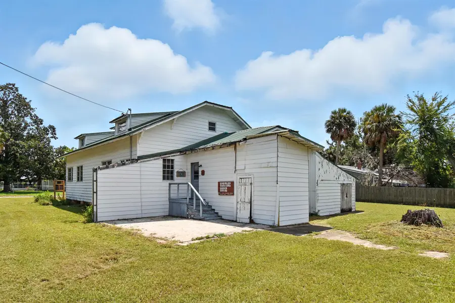 317 N Orange Street, Perry, FL 32347 - #2