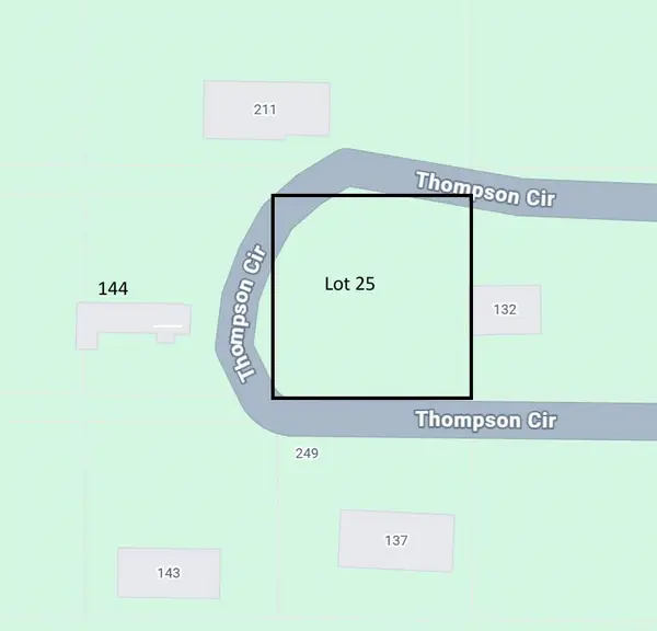 Thompson Circle, Tallahassee, FL 32312