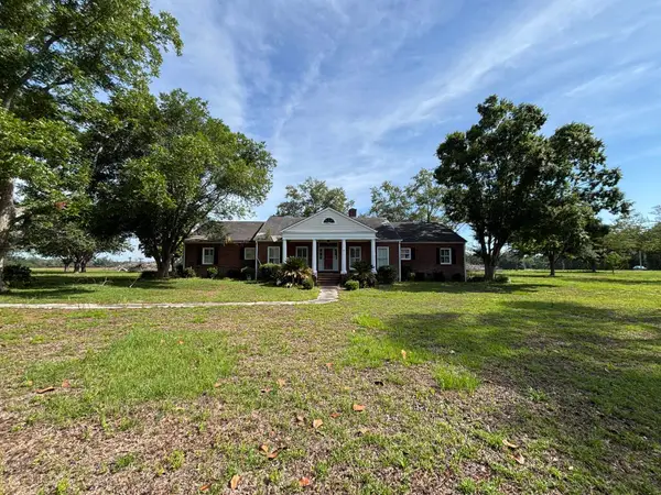 855 NE Delphinium Drive, Madison, FL 32340