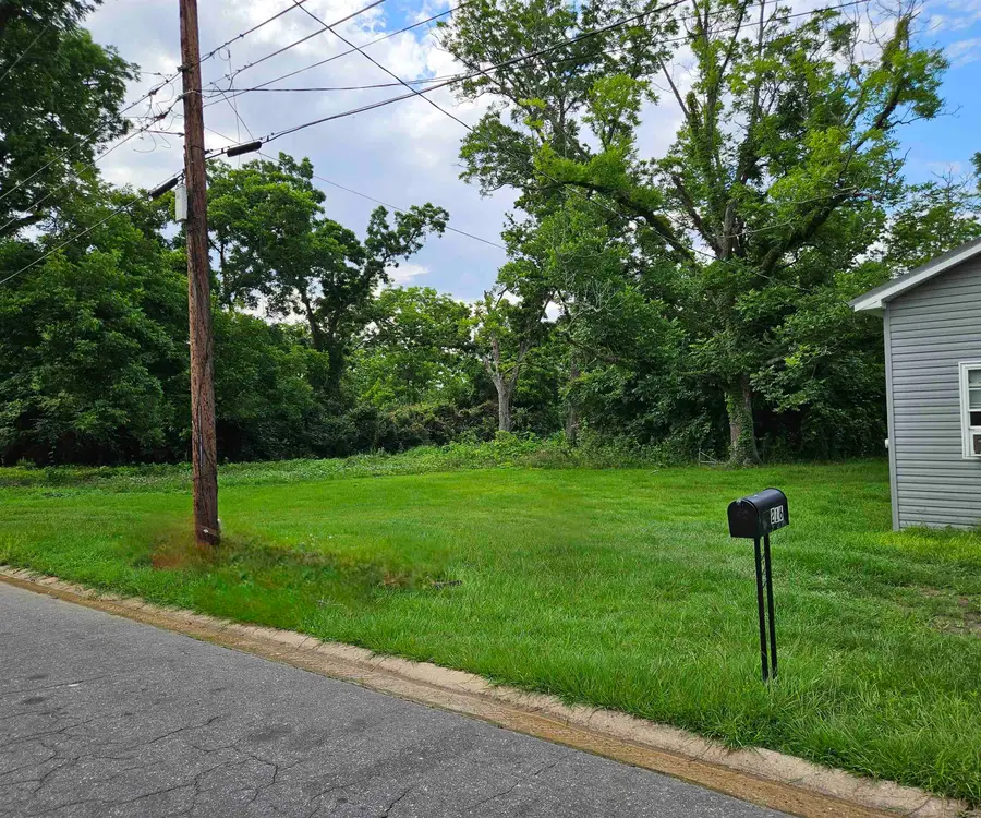 216/222 Bowen Street, Pelham, GA 31779 - #2