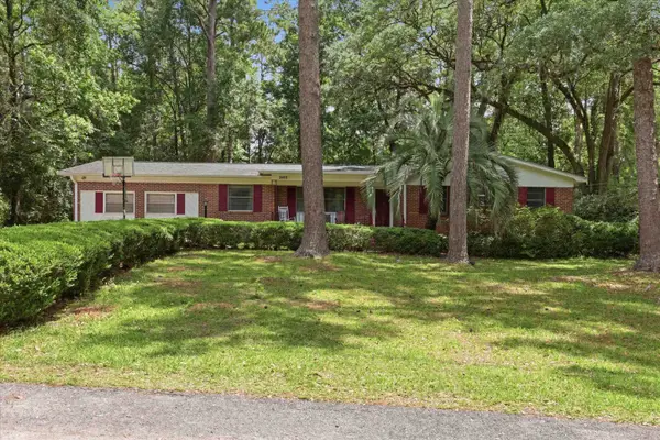 2103 Great Oak Drive, Tallahassee, FL 32303