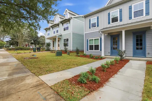 4079 Four Oaks Boulevard, Tallahassee, FL 32311