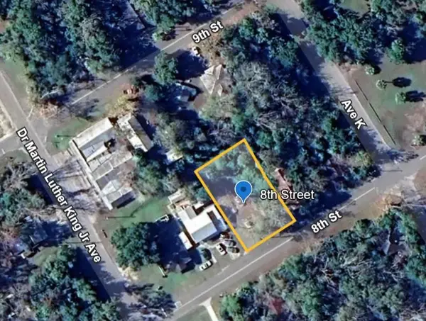 xxx 8th Street, Apalachicola, FL 32320