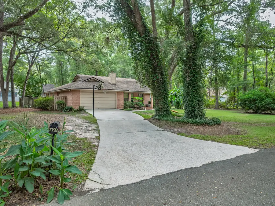 1792 Folkstone Road, Tallahassee, FL 32312 - #2