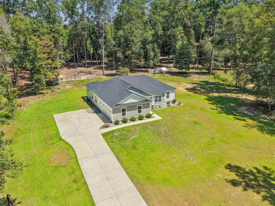 1600 Beaver Creek Drive, Havana, FL 32333 - #2