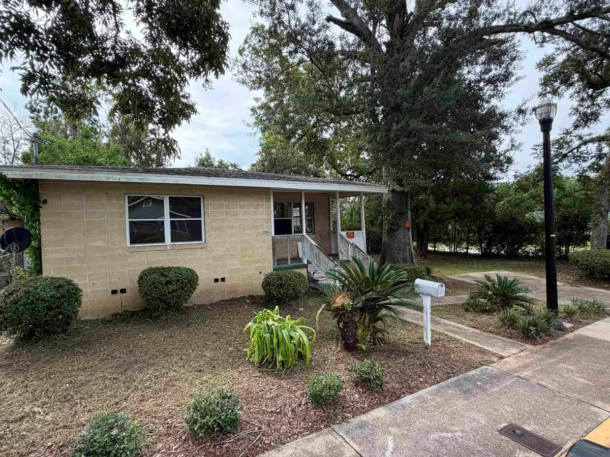 2104 Saxon Street, Tallahassee, FL 32310 - #1