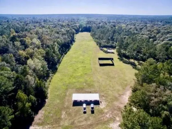 26070 Blue Star Highway, Quincy, FL 32351