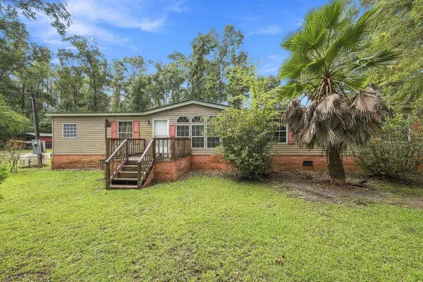 218 Dorothy Loop, Crawfordville, FL 32327