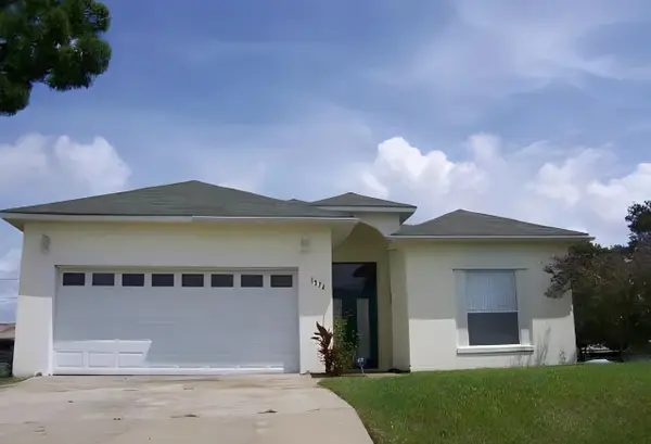 1574 E Normandy Boulevard, Other Florida, FL 32725