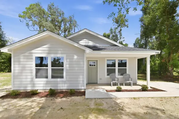 1104 E Veterans Drive, Perry, FL 32347