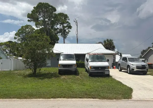 1745 SW 6th Avenue, Other Florida, FL 32962
