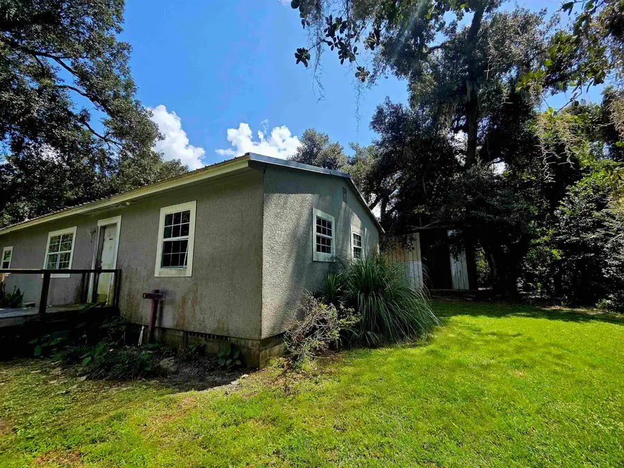 911 N Veterans Drive, Perry, FL 32347 - #2