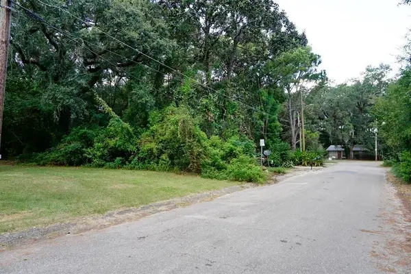 xxx Majestic Avenue, Tallahassee, FL 32304