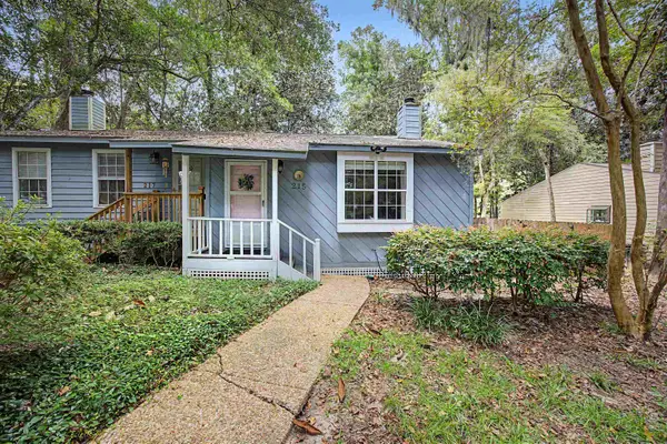 215 Parkbrook Circle, Tallahassee, FL 32301