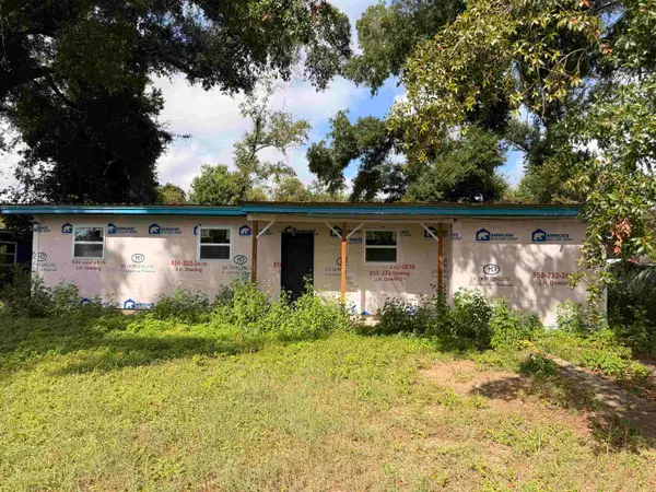 1718 Eisenhower Street, Tallahassee, FL 32310