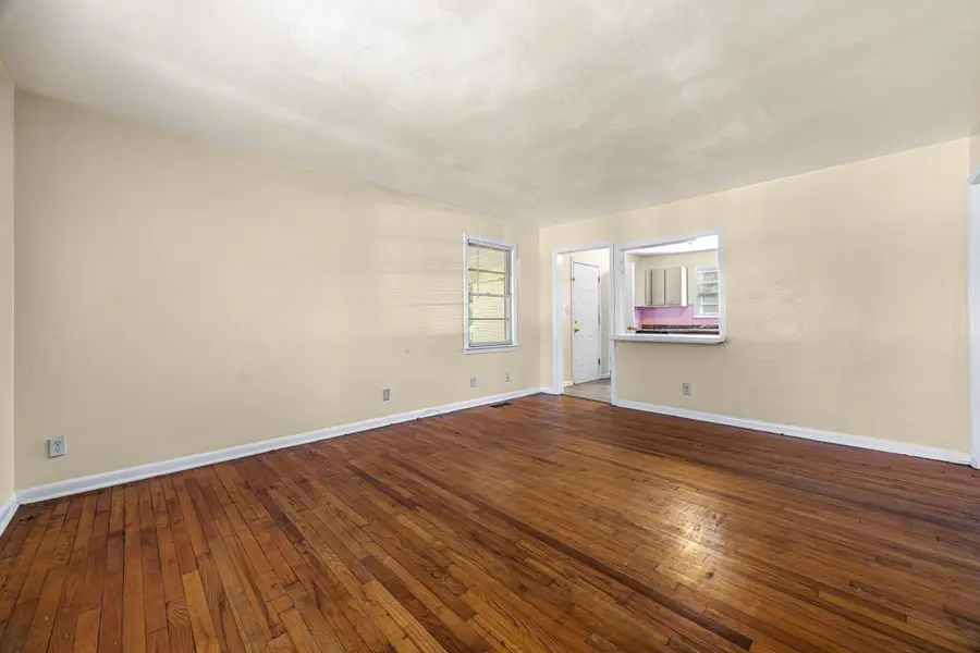 607 Kyle Street, Tallahassee, FL 32304 - #2