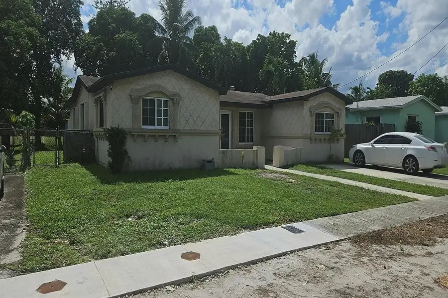 3698 NW 39th Street, Lauderdale Lakes, FL 33309 - #3