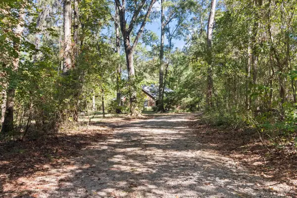 6664 Chevy Way, Tallahassee, FL 32317