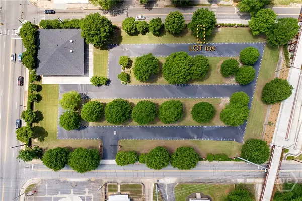 225 Oak Street #108, Athens, GA 30605