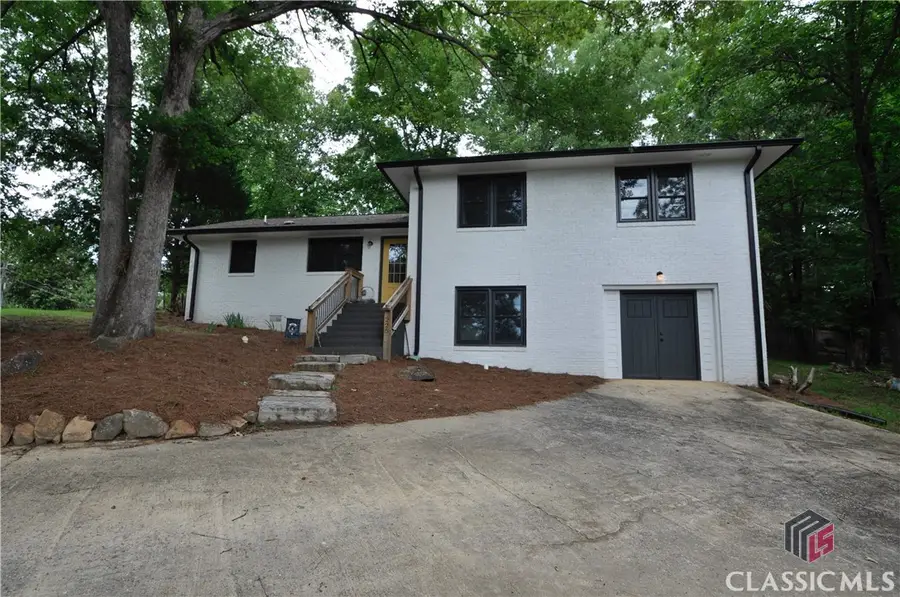 225 Sherwood Drive, Athens, GA 30606 - Image #2