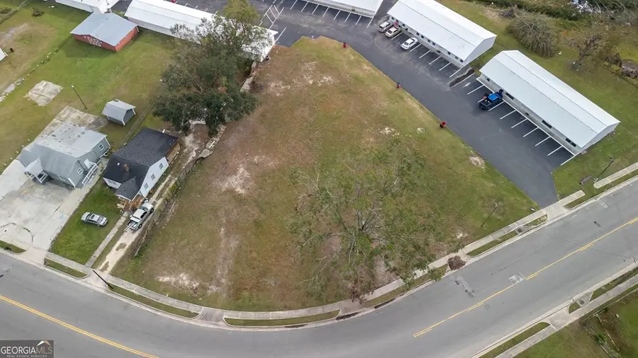 111 West Tollison St., Baxley, GA 31513 - #3