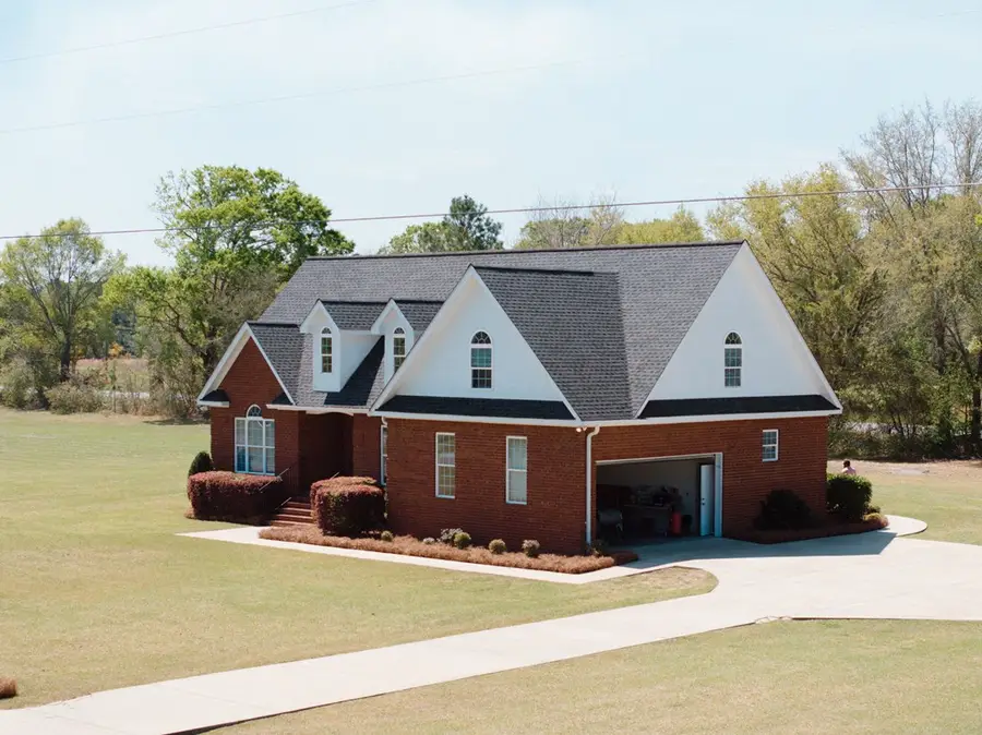 83 Gabriel Ln, Baxley, GA 31513 - Image #3